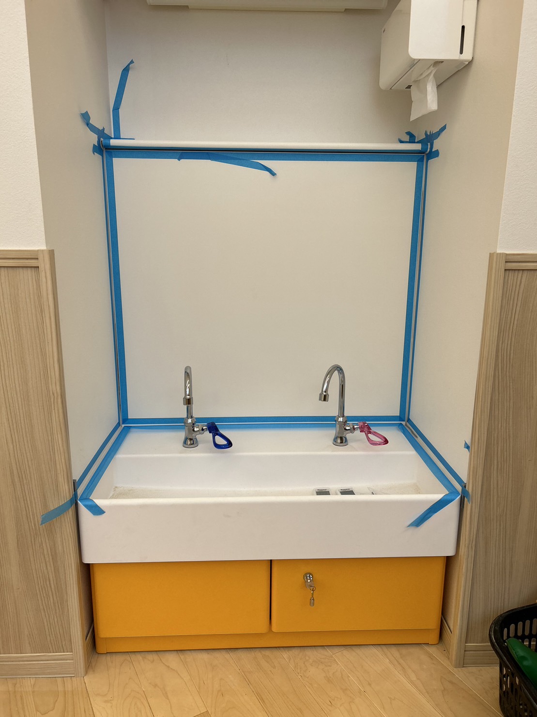 託児所のシーリング工事